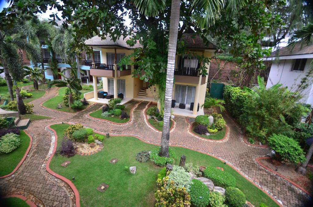 Pinjalo Resort Manoc-Manoc Exterior foto